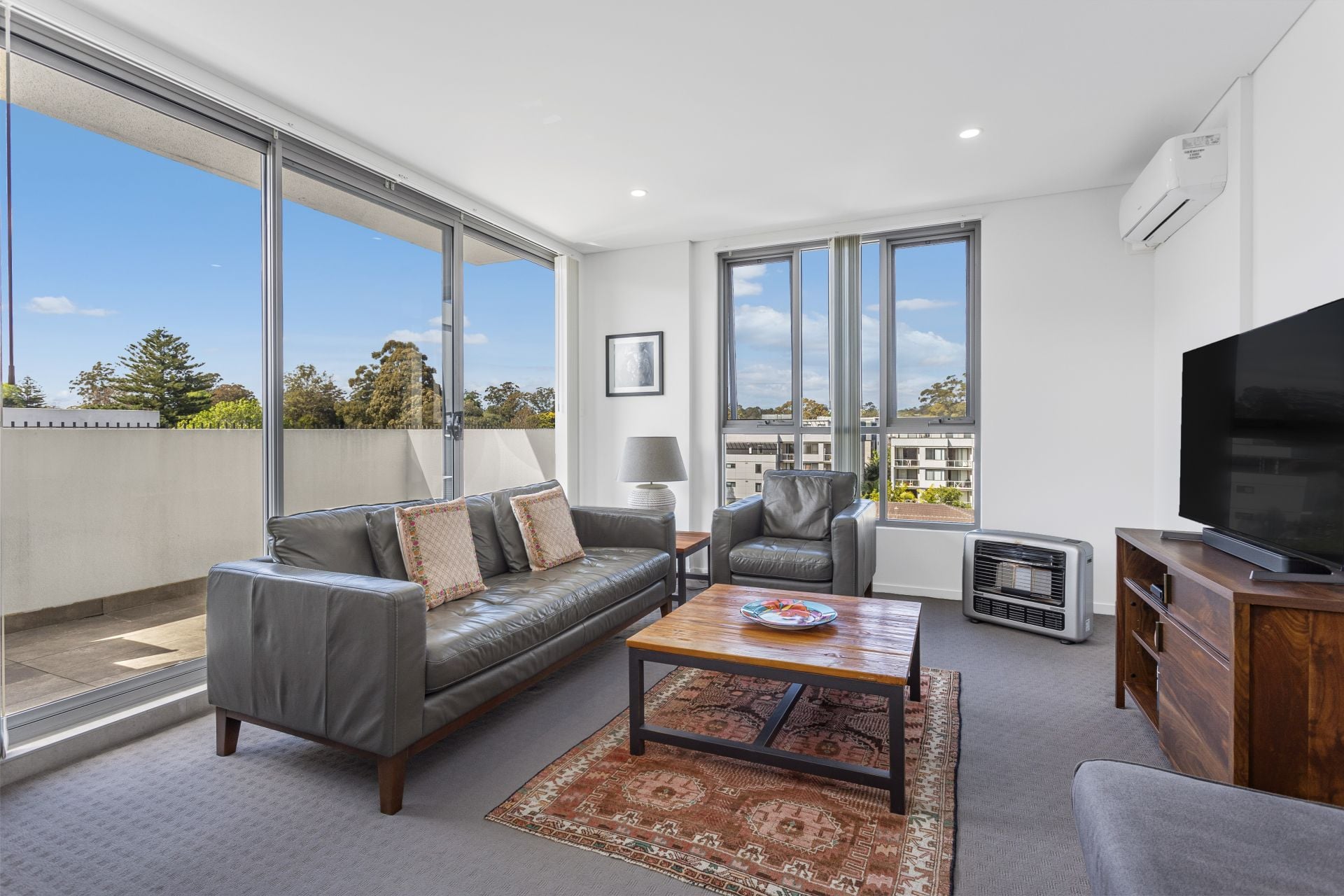 Rental properties & online application form