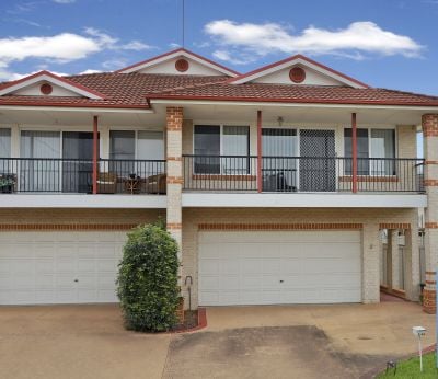 South Windsor 2/41 Bradley Road
