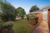 2 Naila Court, Cranbourne North VIC, Cranbourne North - Image 1