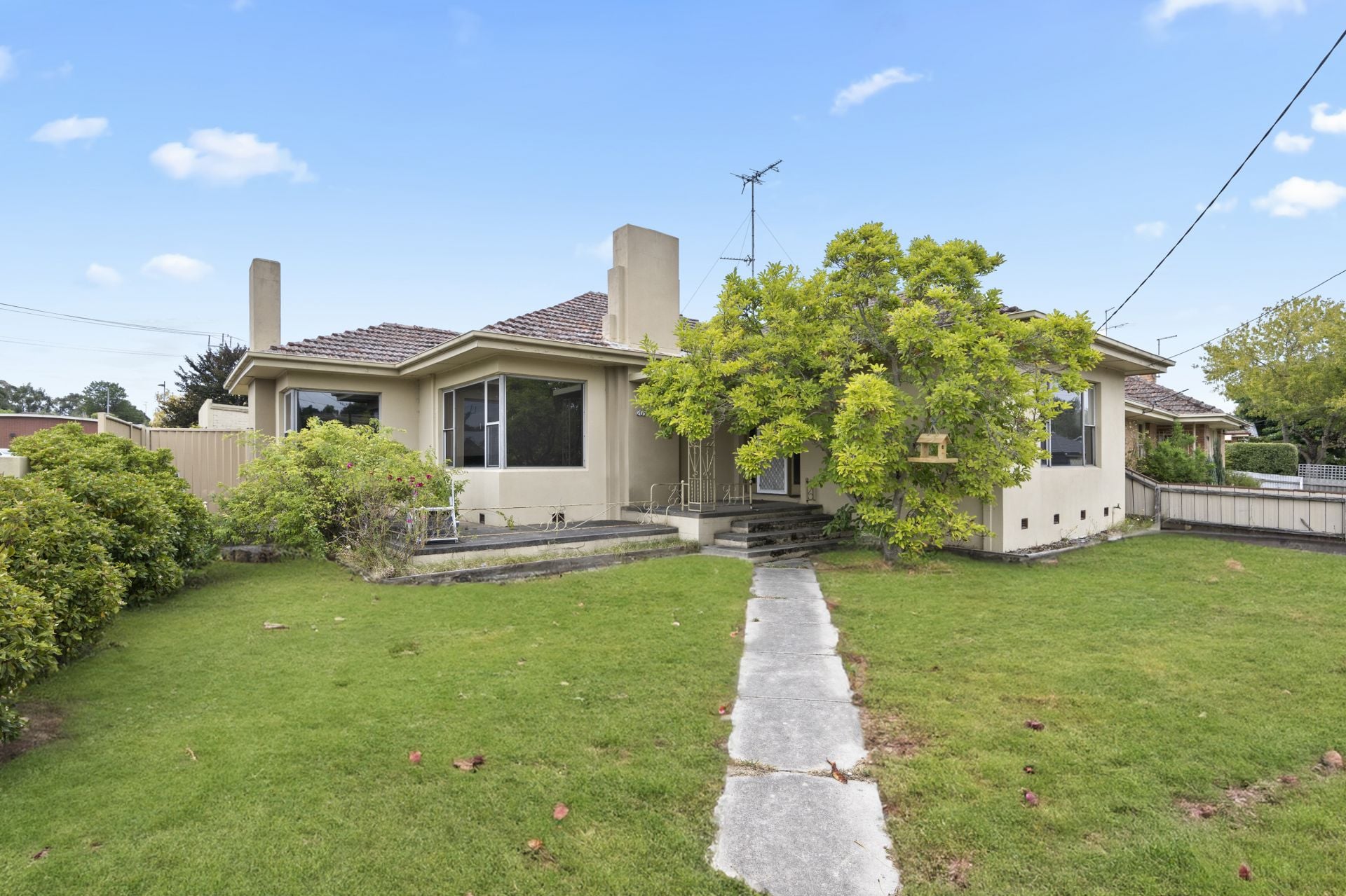 205 Main Road, Golden Point, Golden Point - Thumbnail 2