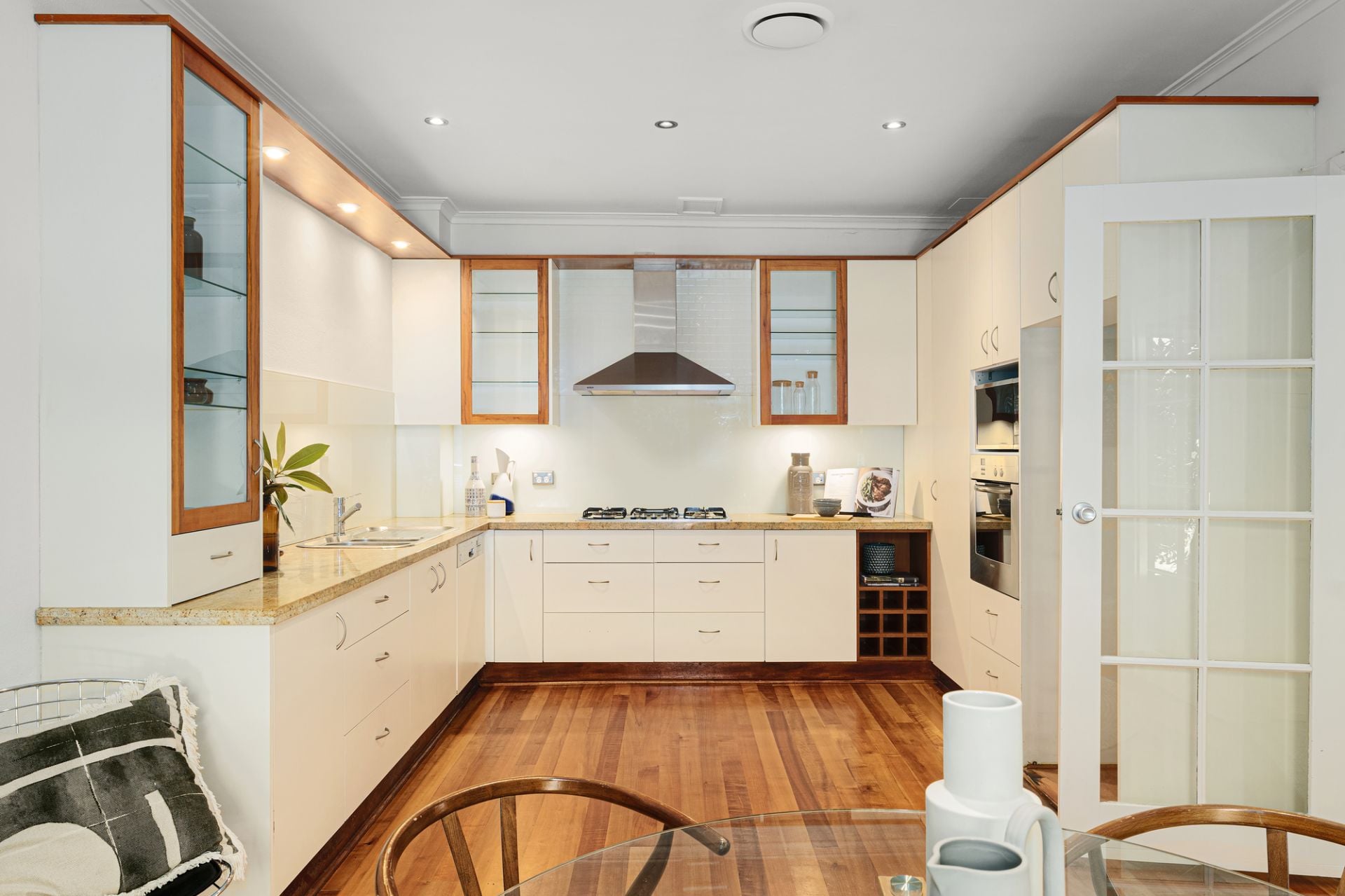 2/29 Park Street, South Yarra, South Yarra - Thumbnail 4
