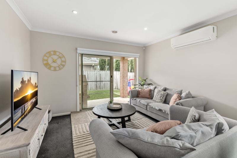 2 Rotino Crescent, Lalor