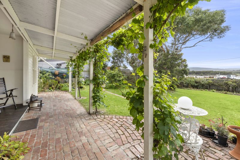 115 Great Ocean Road, Anglesea, VIC, Anglesea - Thumbnail 2