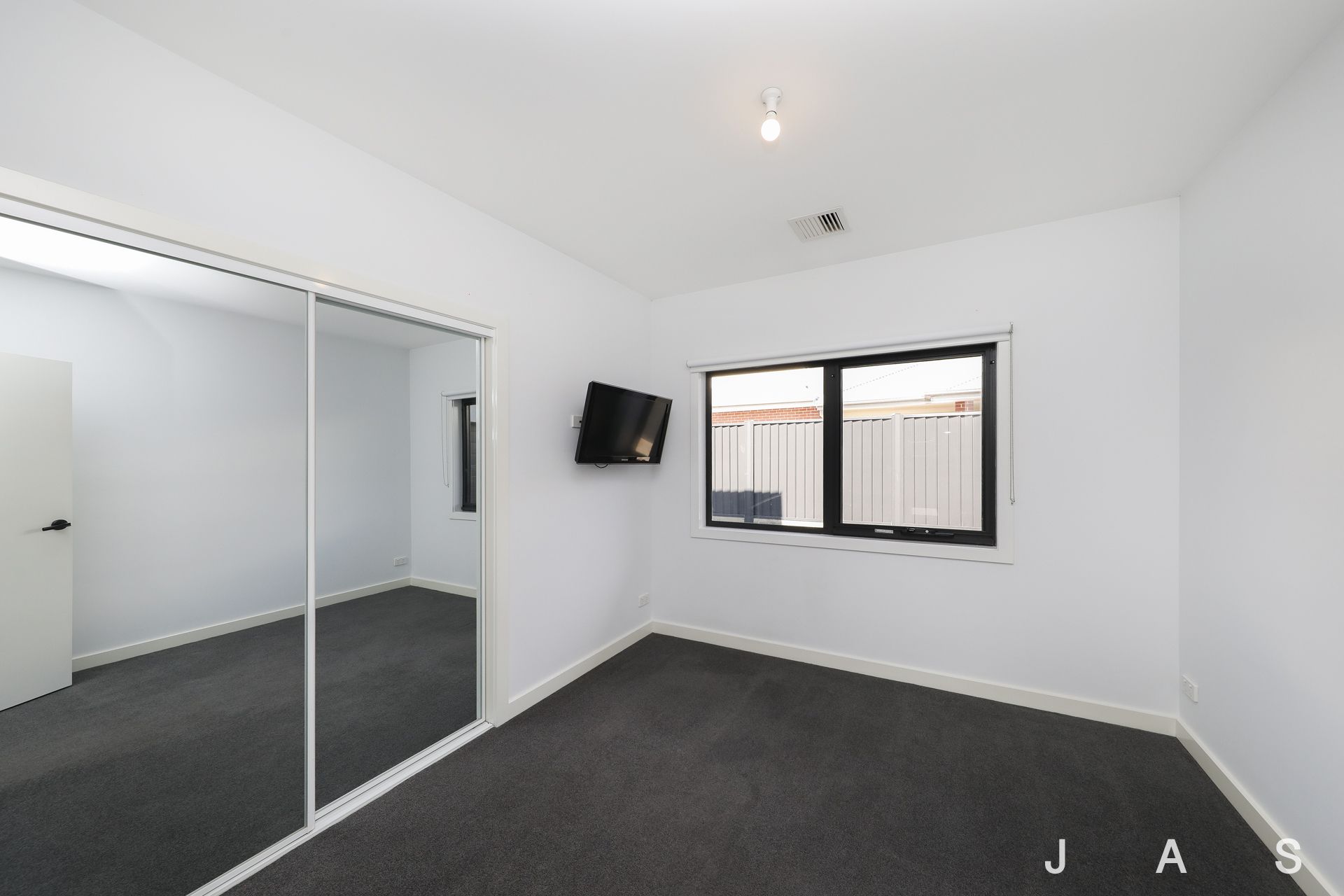 3/6 Corrigan Avenue Brooklyn VIC, Brooklyn - Thumbnail 8