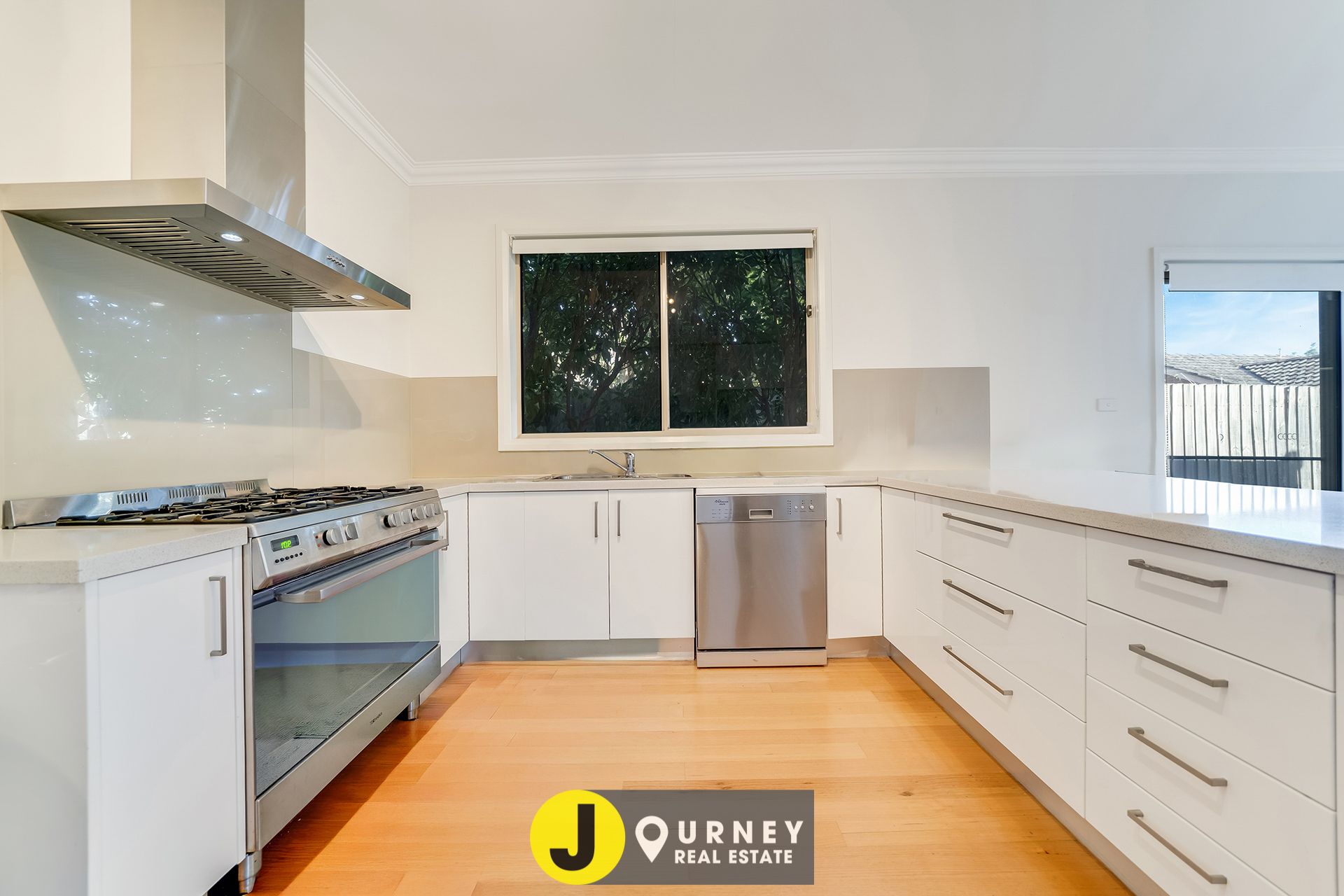 2/16 McCulloch Avenue, Seaford VIC, Seaford - Thumbnail 6