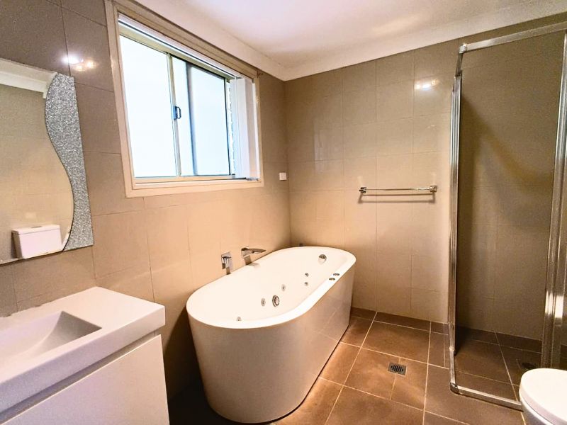 8/2 Charlotte Road, Rooty Hill