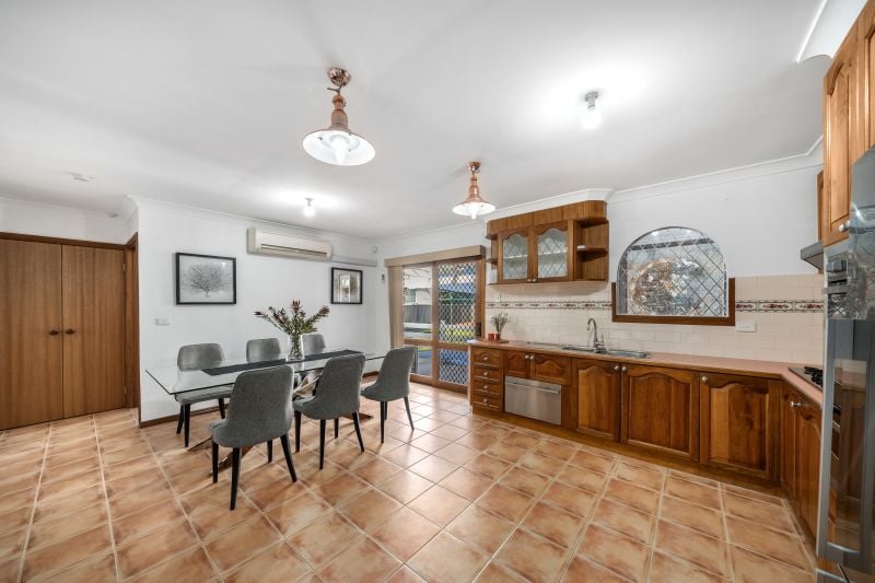 4 Plymouth Court, Epping