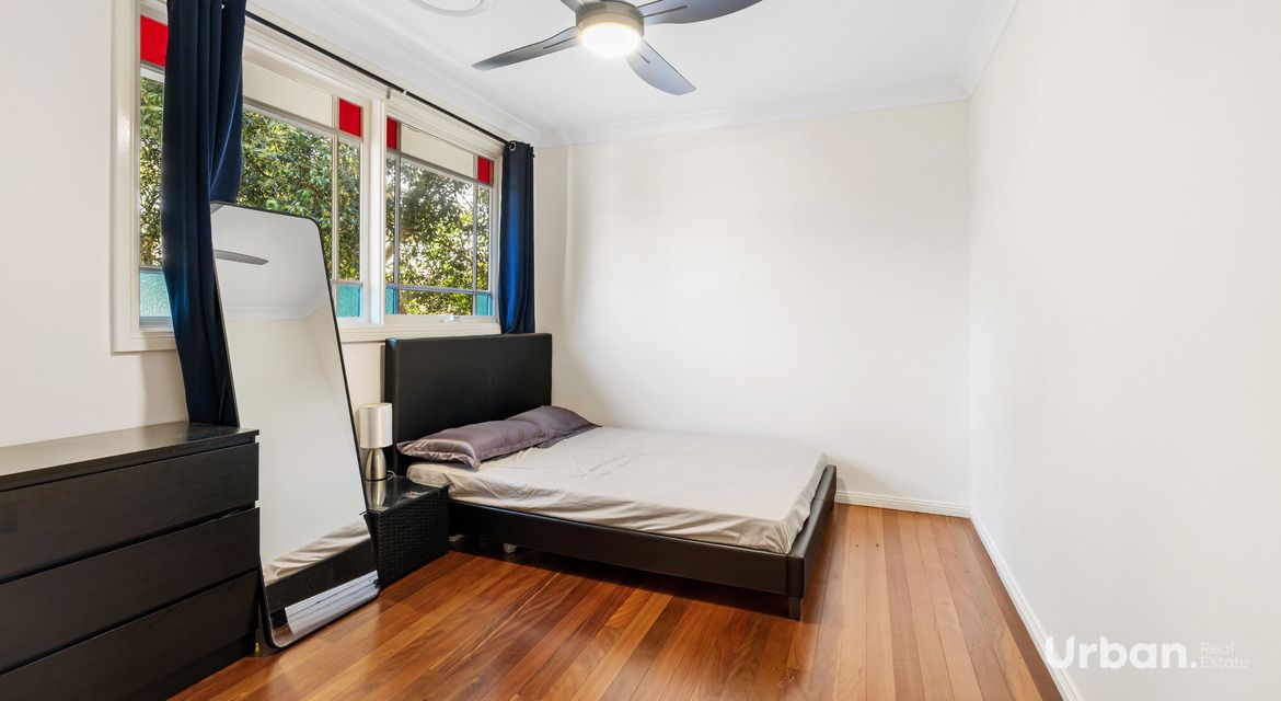 Glen Alpine 40 Nepean Towers Avenue