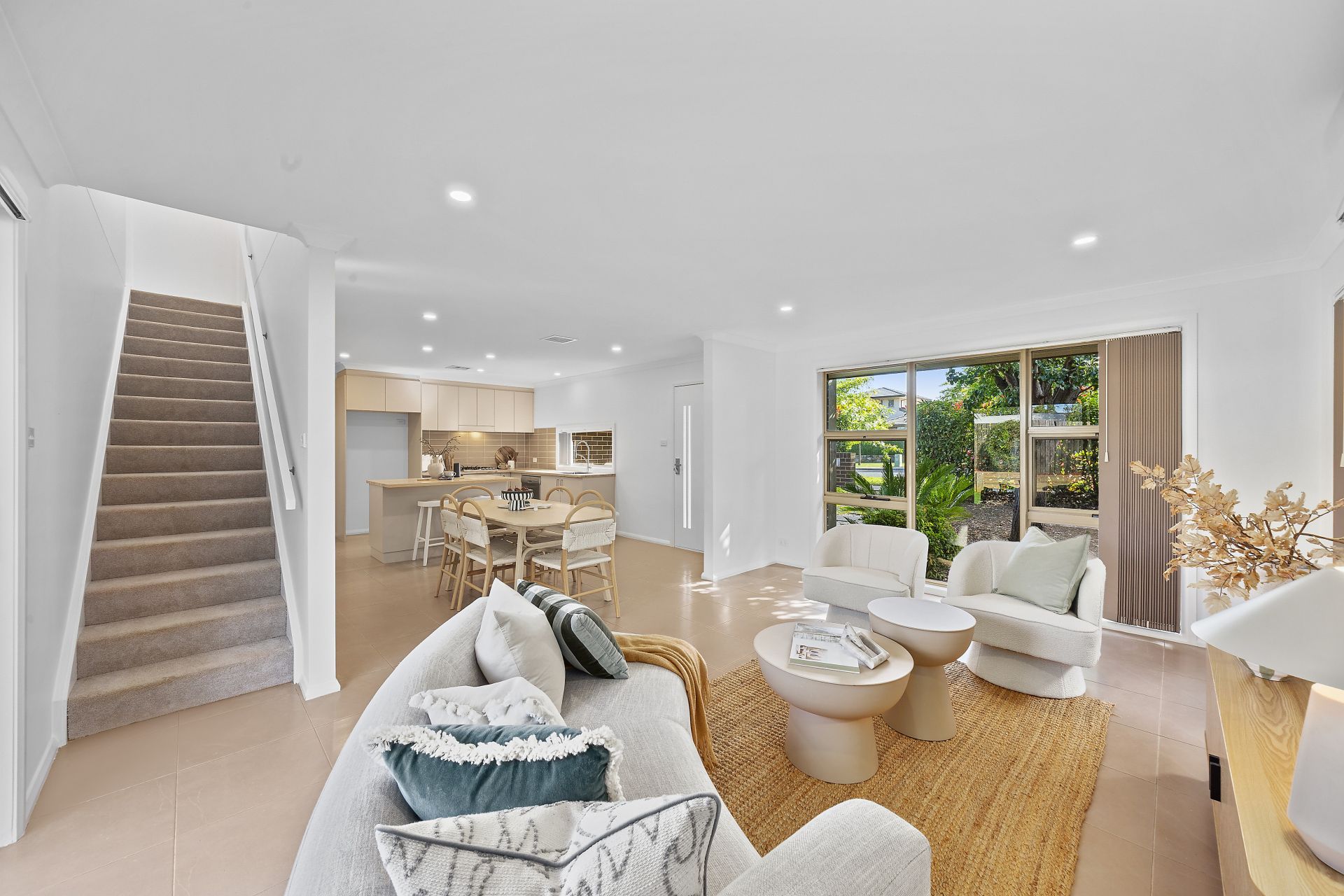 42 Abena Avenue, Crace, Crace - Thumbnail 2