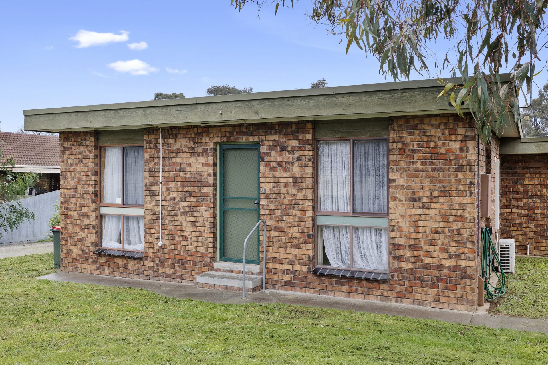 4/52 Happy Valley Road, Ironbark, Ironbark, Ironbark - Thumbnail 2