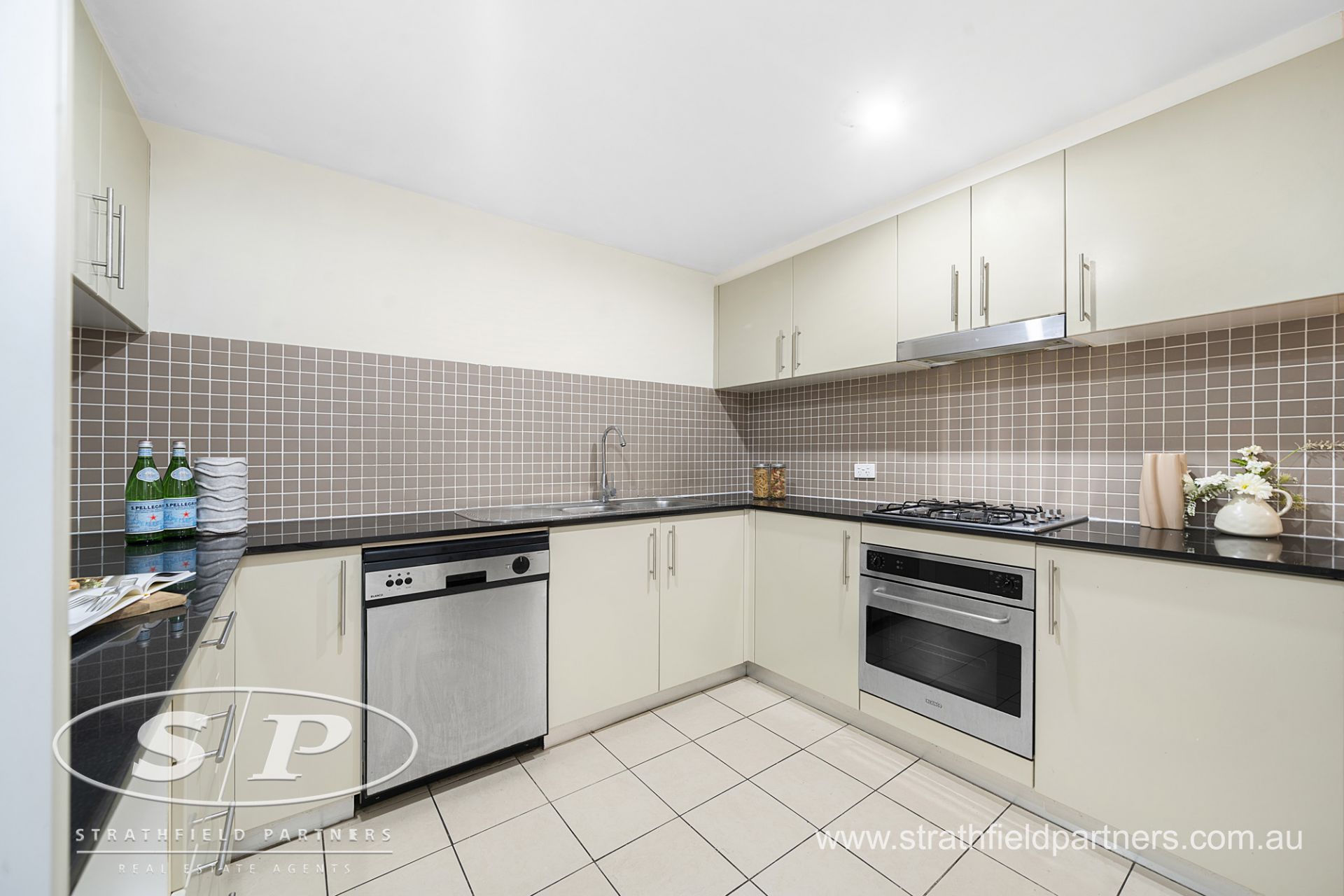 52/1-3 Clarence Street, Strathfield, Strathfield - Thumbnail 4