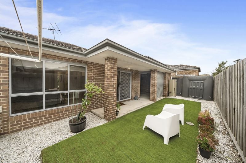 4/13 Clarke Street, Thomastown