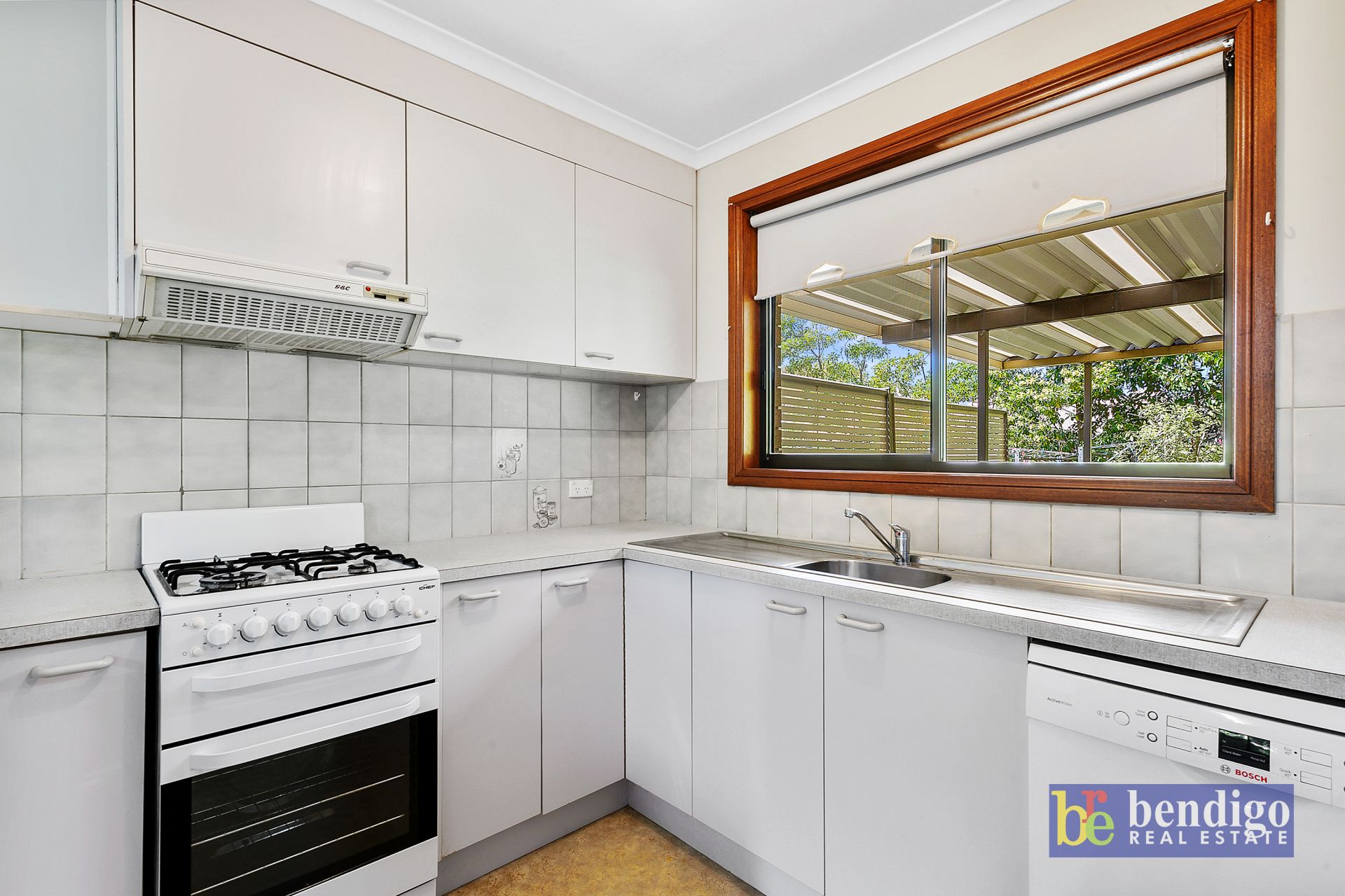 2/1 Stringybark Court Strathdale VIC, Strathdale - Thumbnail 4