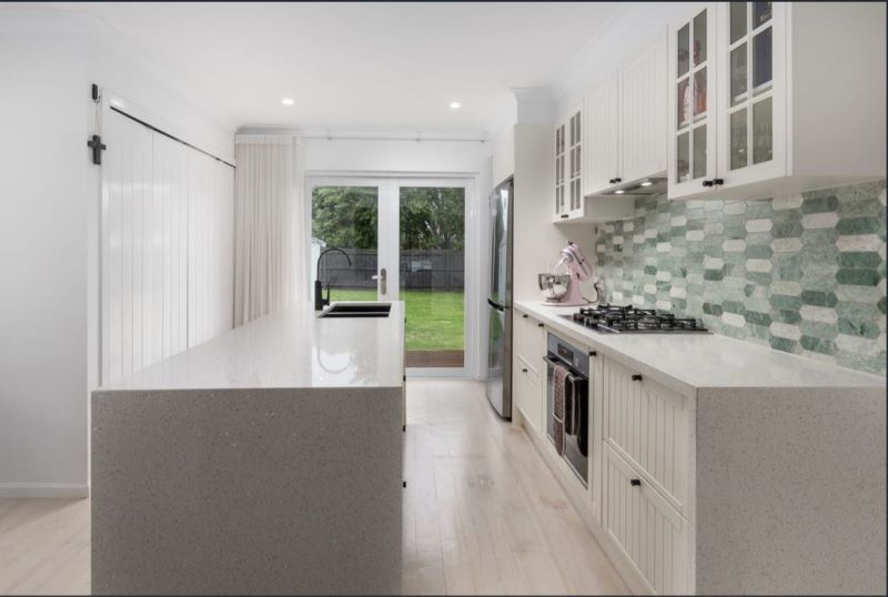 134 Grieve Parade, Altona - Thumbnail 3