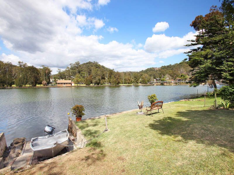 135 Prices Circuit, WORONORA, Woronora - Thumbnail 4