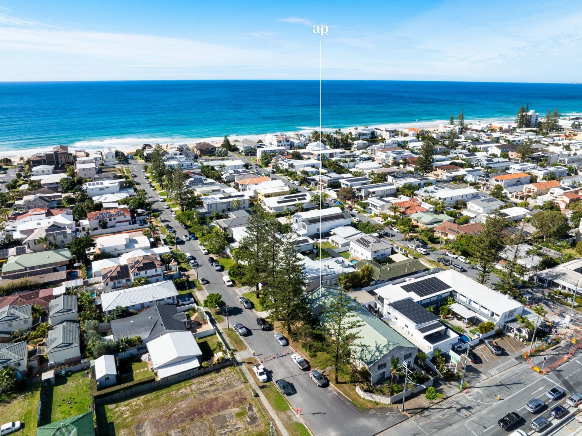 8/34 Seaside Avenue, Mermaid Beach - Thumbnail 2
