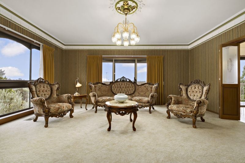 1 Hiah Close, Greensborough