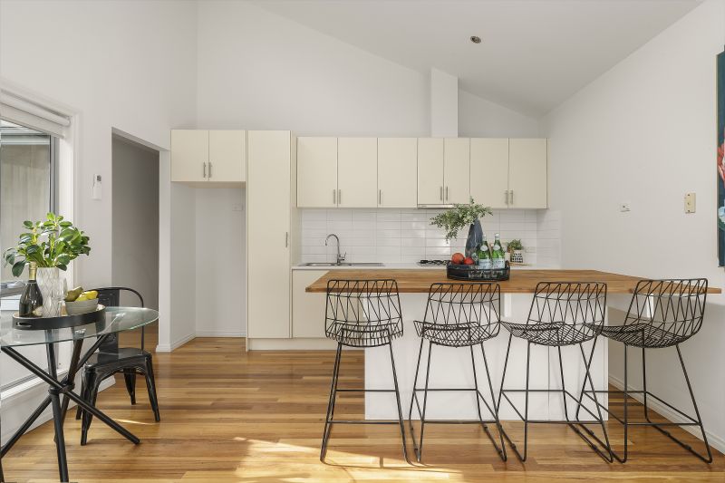 5/88 Purinuan Road, Reservoir