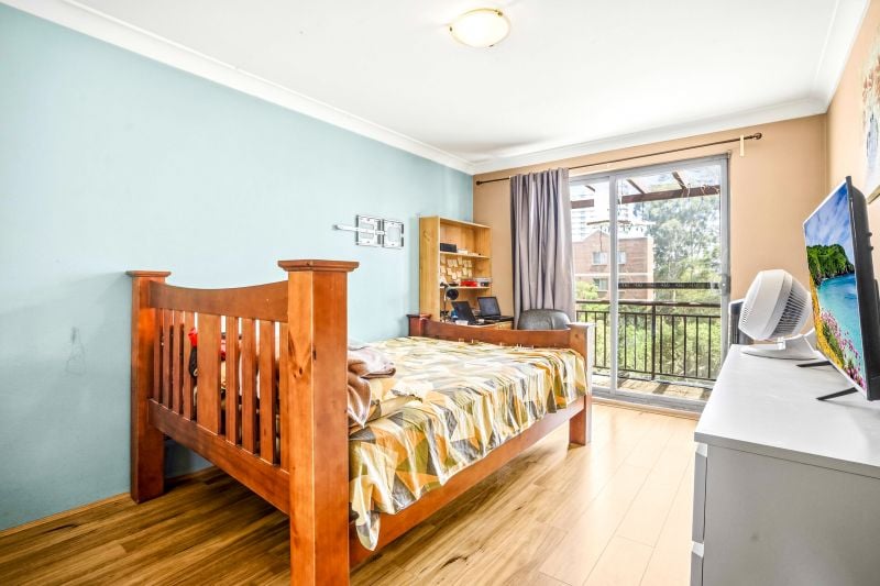 10/5-9 Fourth Avenue, Blacktown