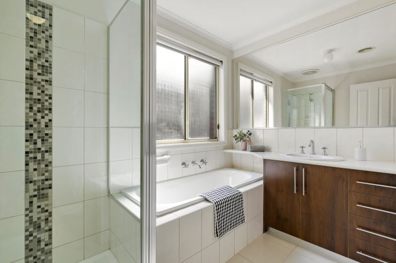 10 Ellendale Way, South Morang