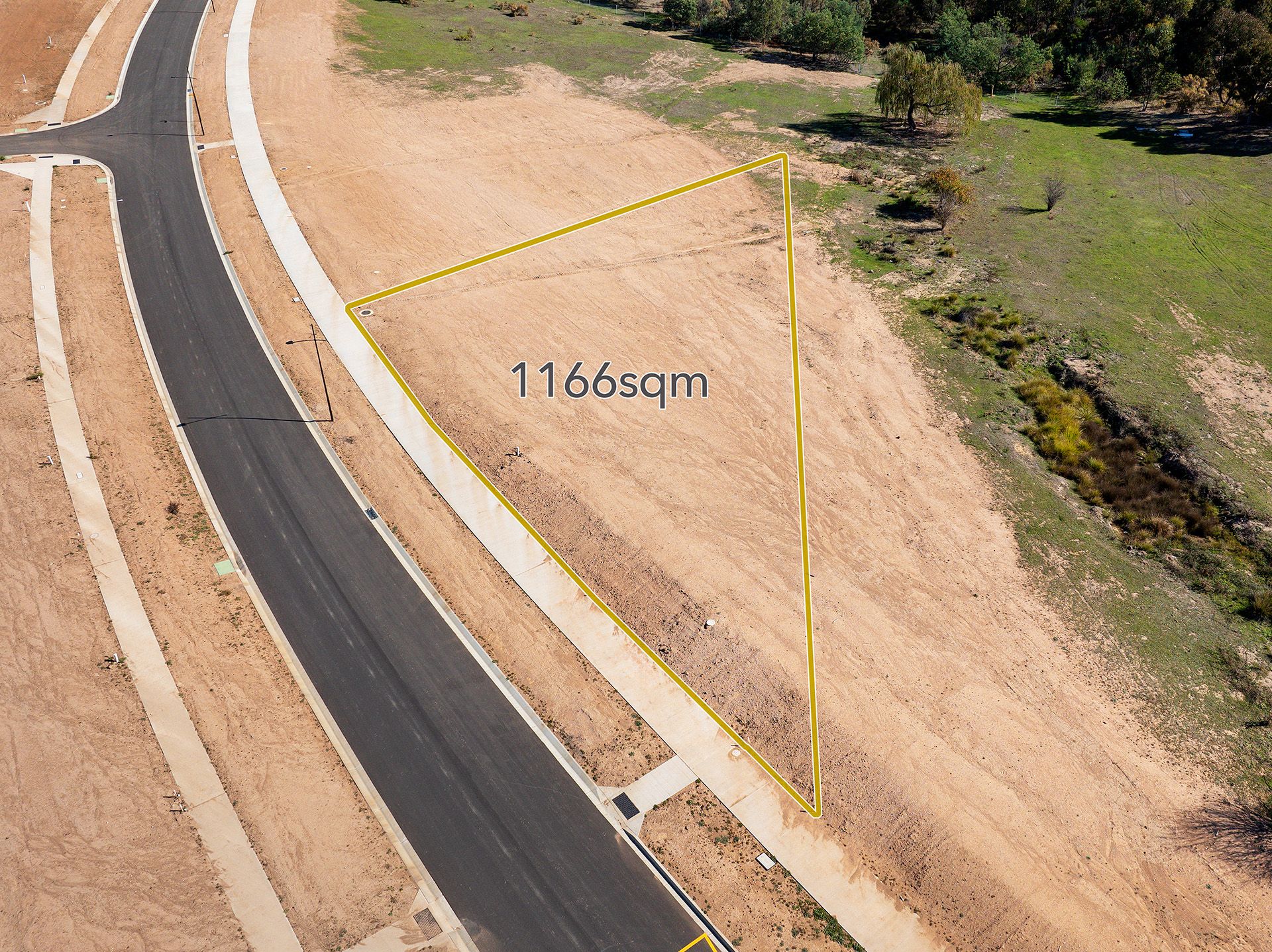 20 Gurri Drive, Campbells Creek - Thumbnail 3