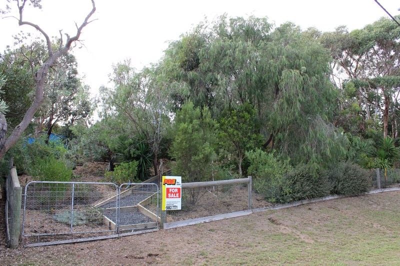 6 Alfred Crescent, Venus Bay VIC, Venus Bay - Thumbnail 2