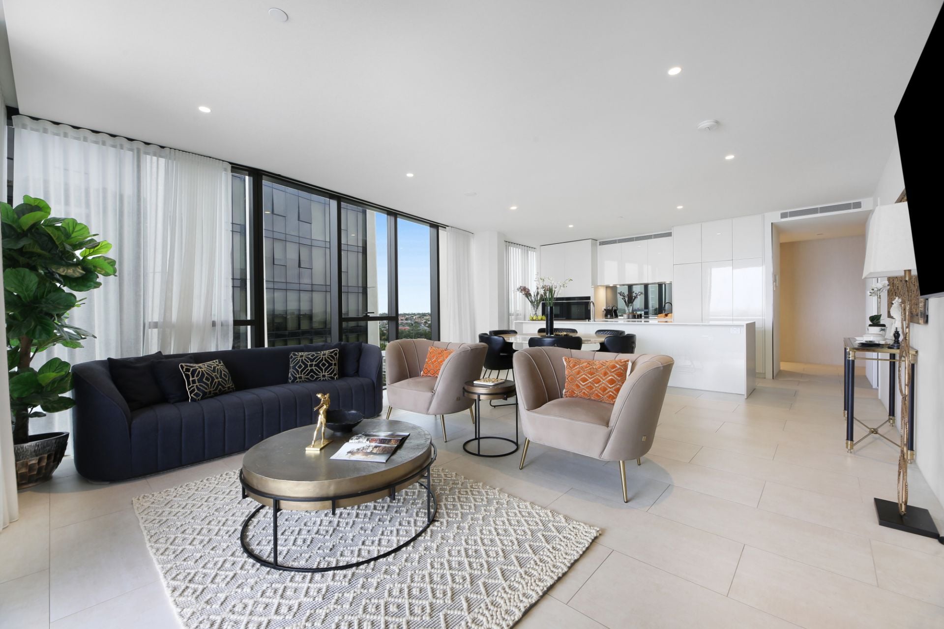 3802/24 The Lanes Boulevard, Mermaid Waters, Mermaid Waters - Thumbnail 8