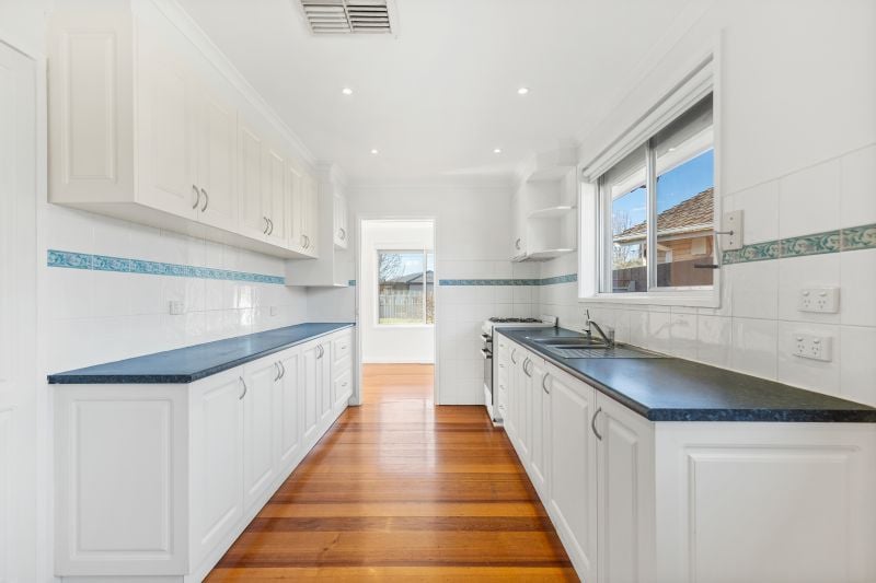 13 Emerald Street, Dallas