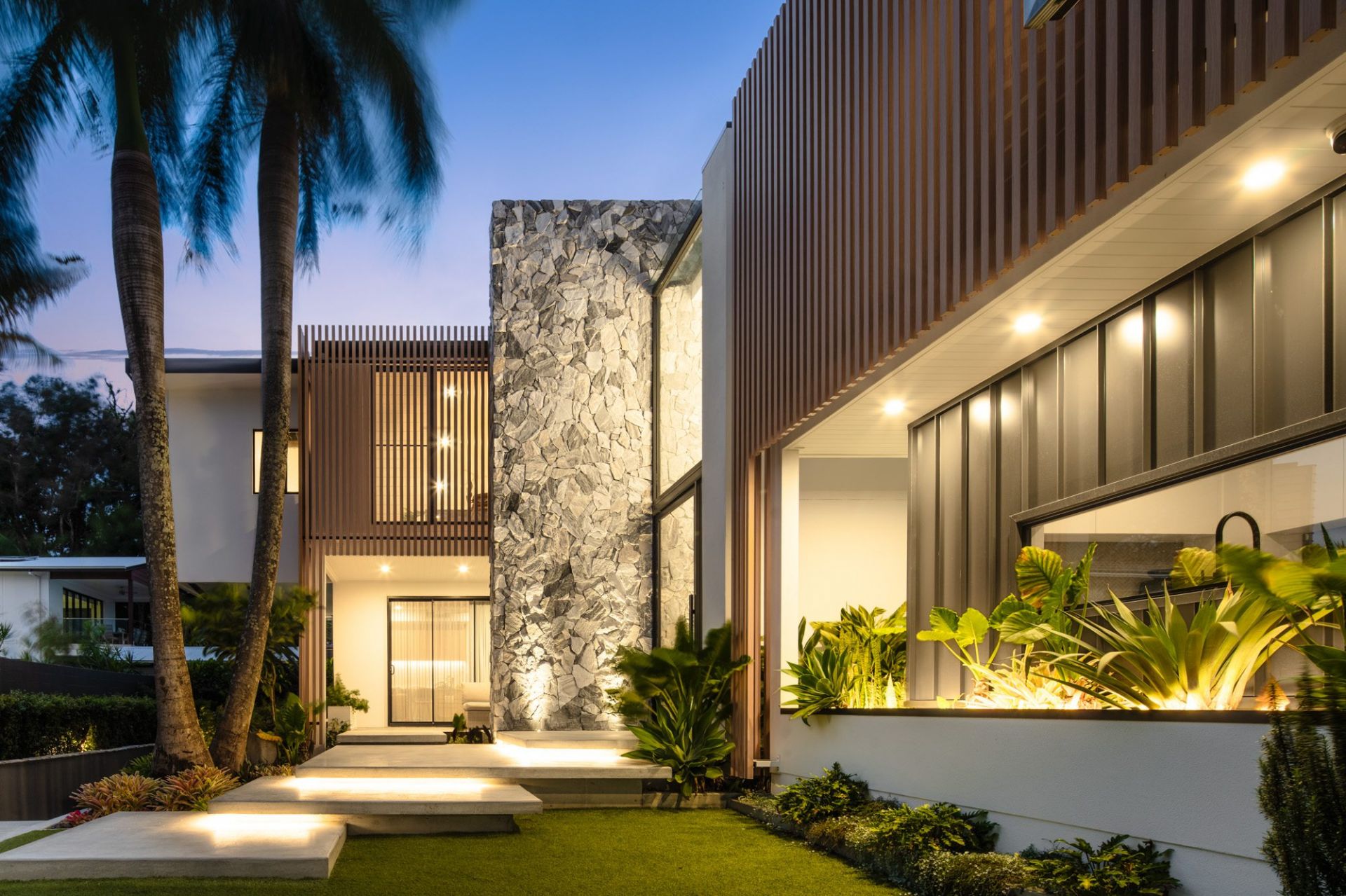 $ 6,750,000, Broadbeach Waters - Thumbnail 4
