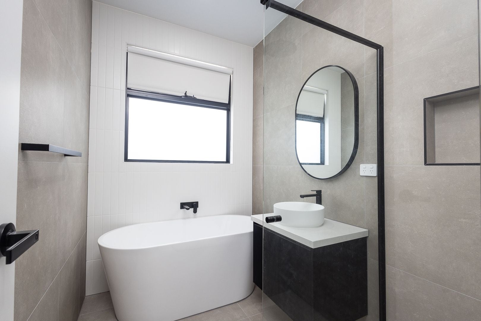 LUXURY AND ELEGANCE