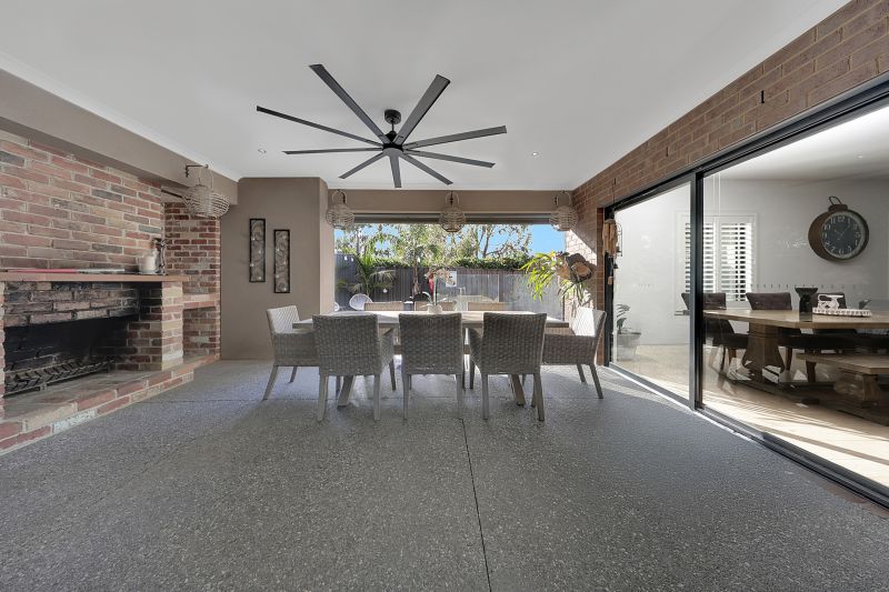 15 Teschke Walk, Epping