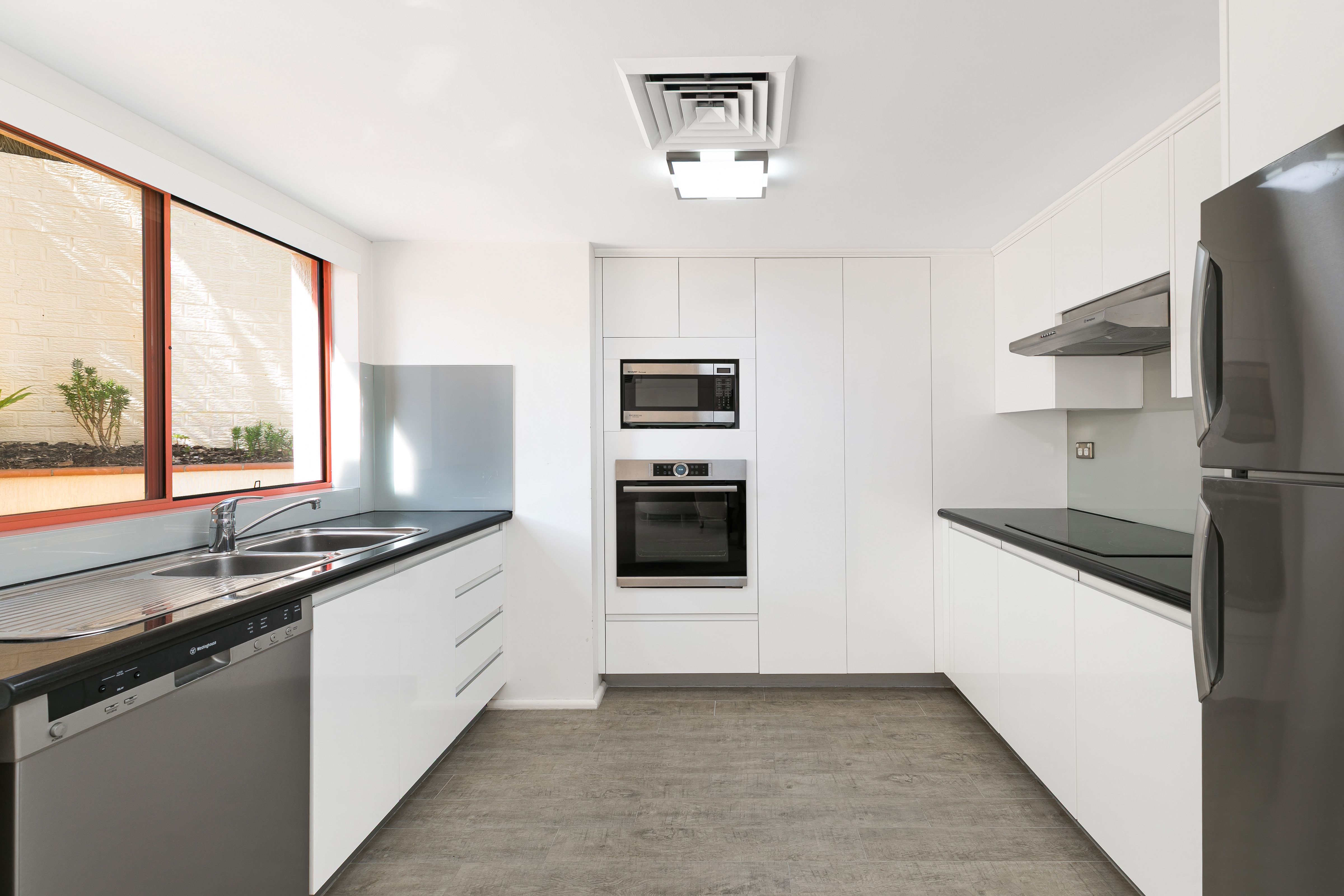 2/3 Hume Road Cronulla 2230