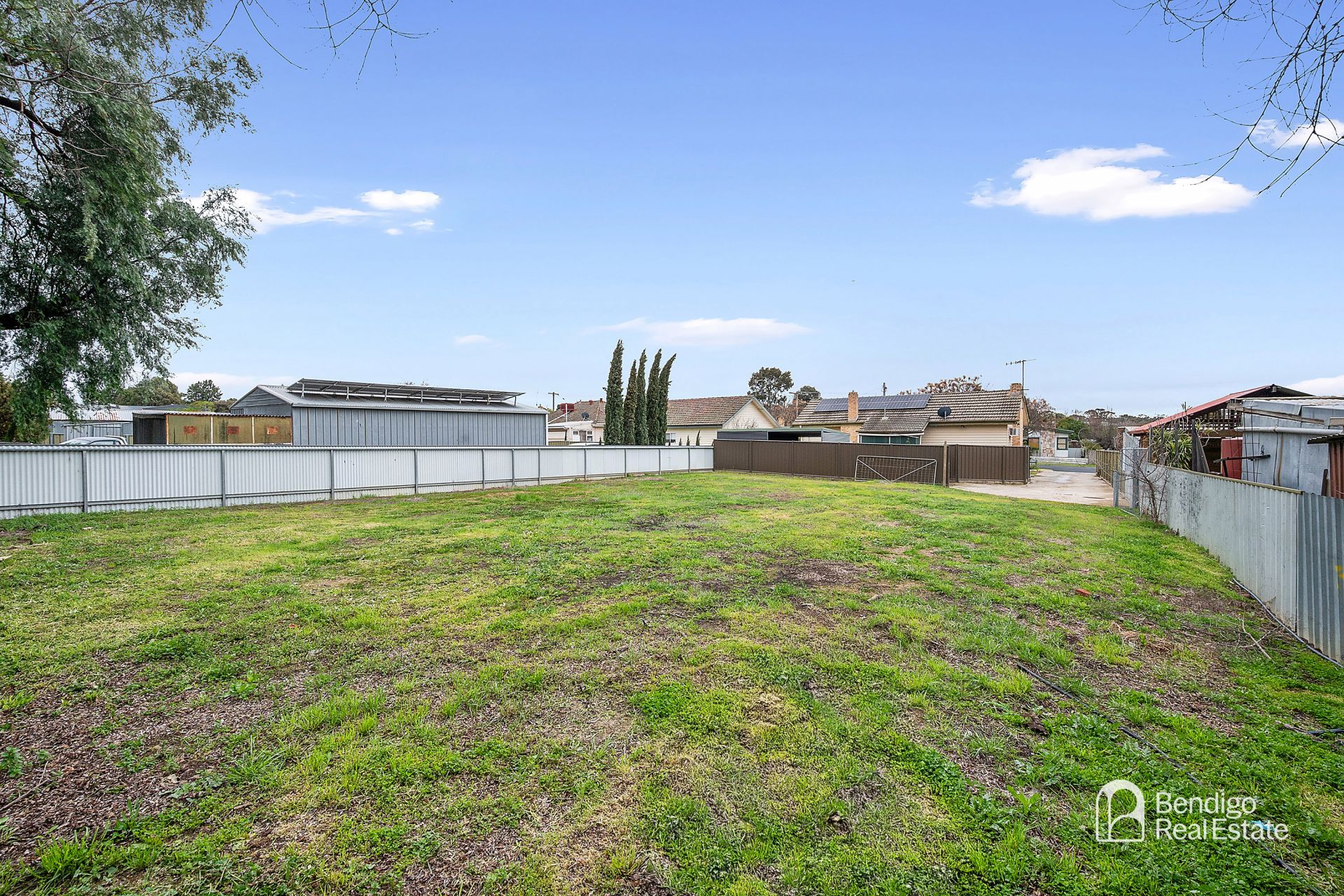 2/1 Semmens Street Long Gully VIC, Gully - Thumbnail 5