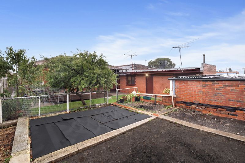 15 Elizabeth Drive, Lalor