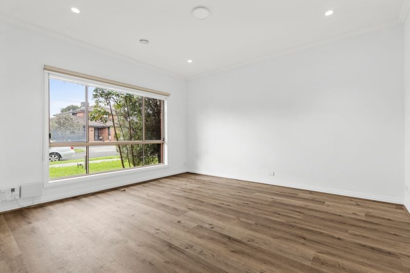 5 Hawthorn Court, Mill Park