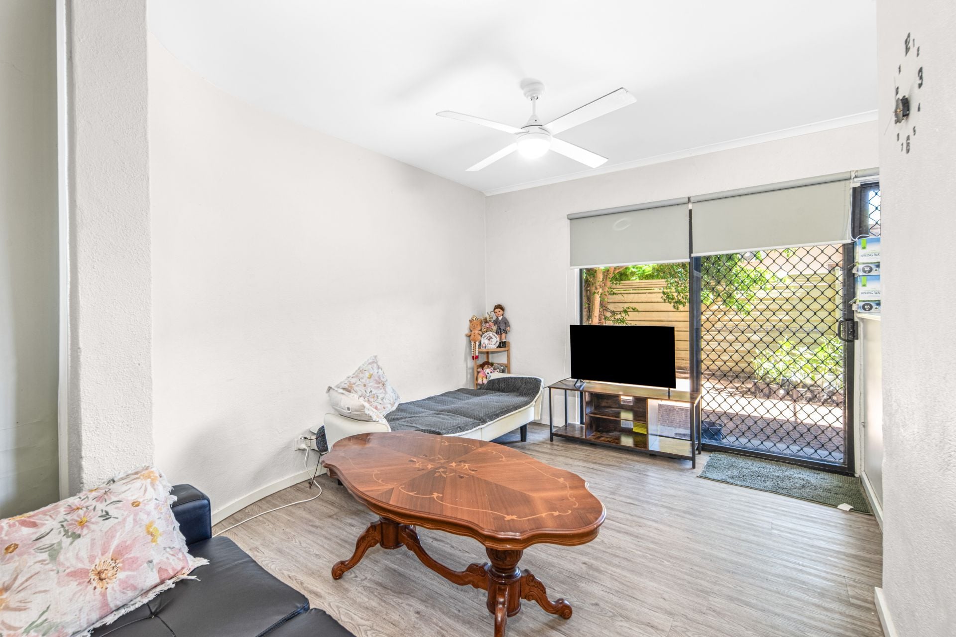 1/11 Undoolya Road East Side NT, East Side - Thumbnail 6