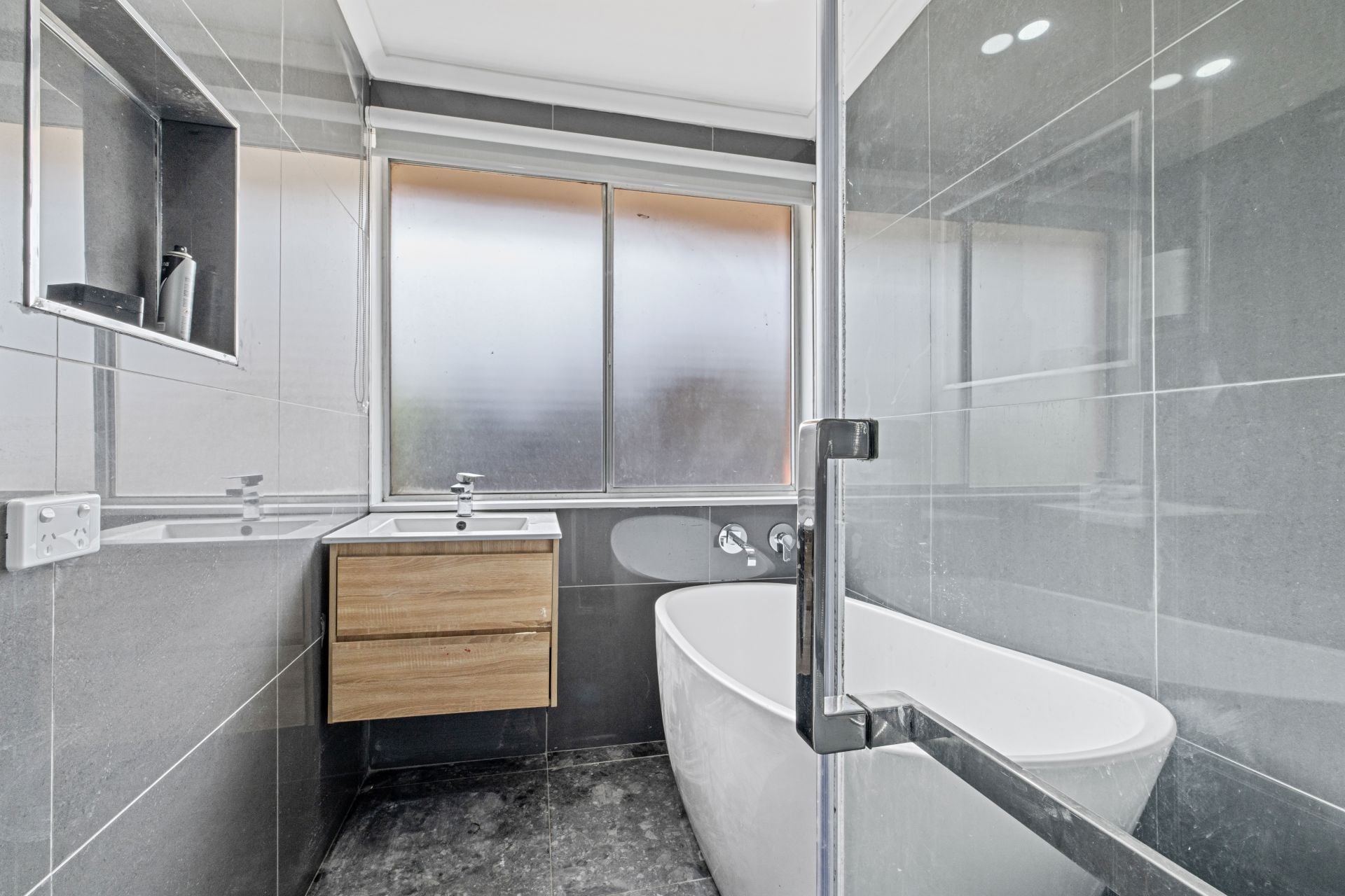Quiet Court Living With Endless Appeal