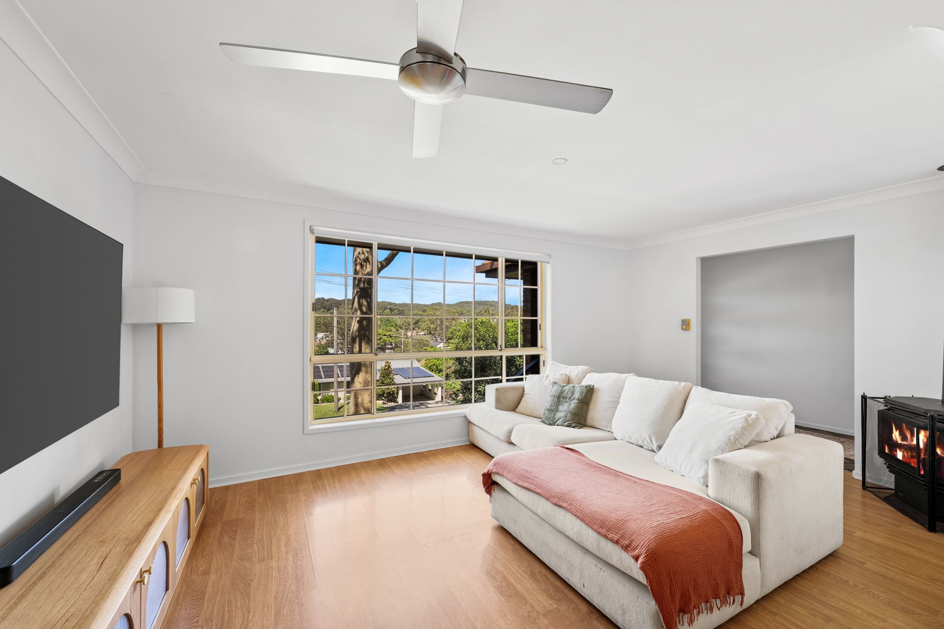17 Shannon Parade, Berkeley Vale, Berkeley Vale - Thumbnail 4