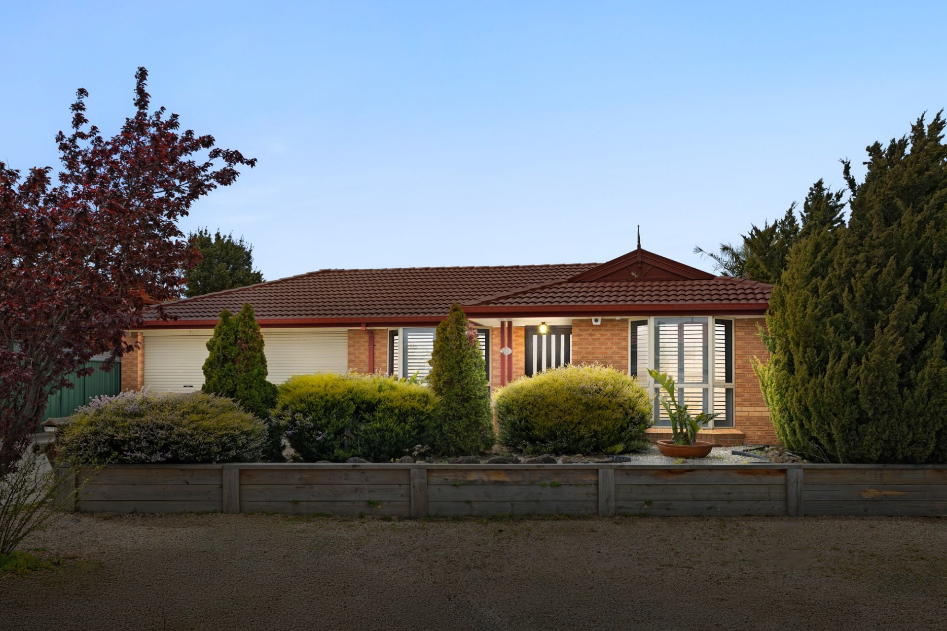 13 Tonelli Place, Burnside - Thumbnail 2