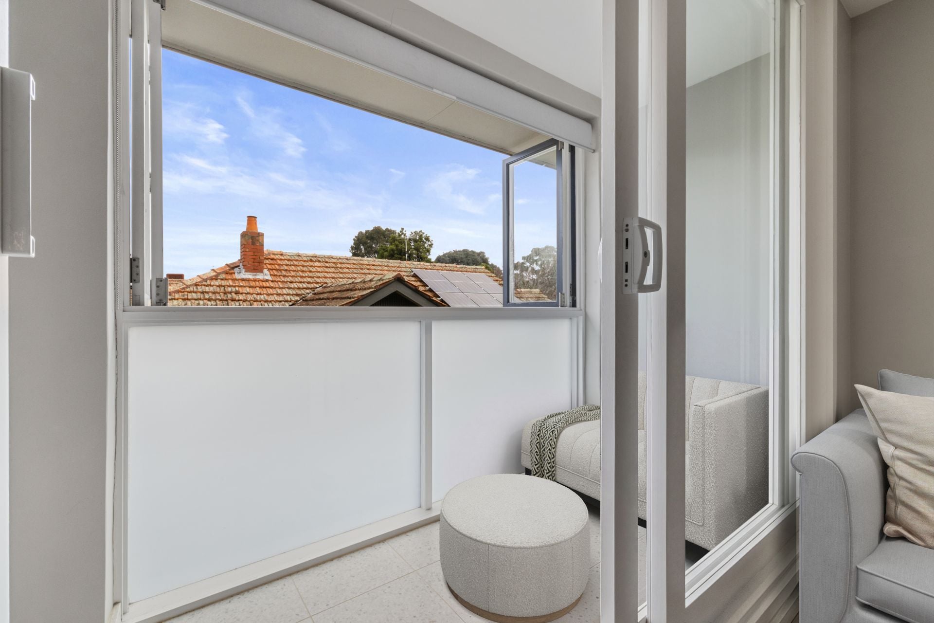 Vogue Style Living In A Well-Connected Location