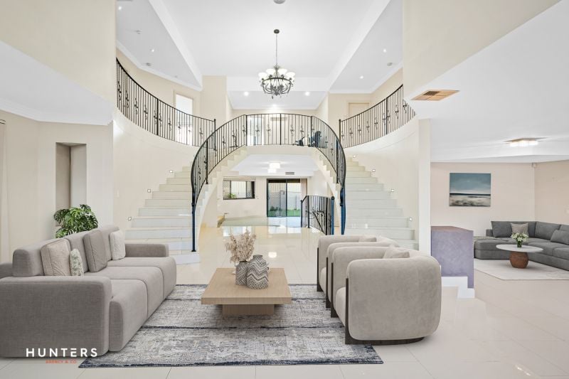 2 Oakwood Place, Kellyville