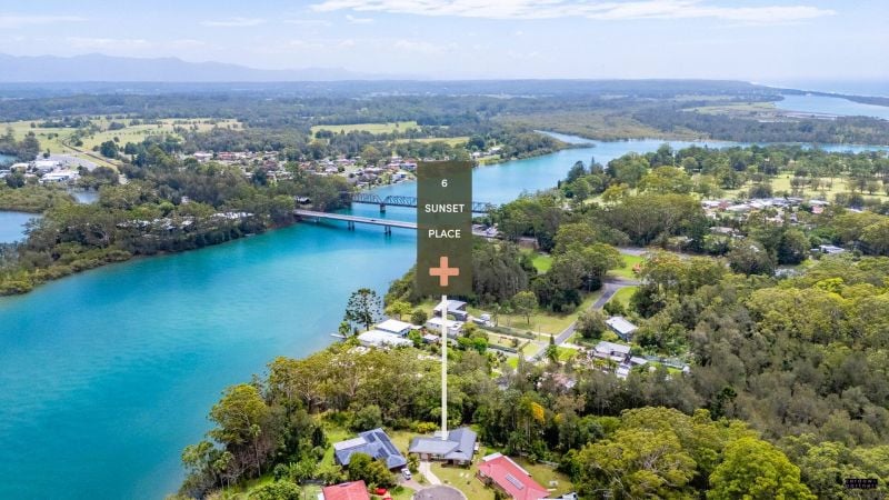 Elevated River Views in a Sought-After Location