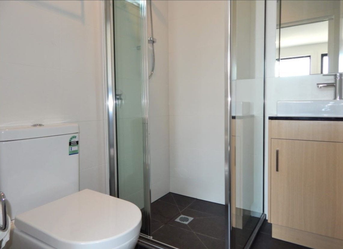 PERFECT LOCATION AND CLOSE TO THE RING ROAD