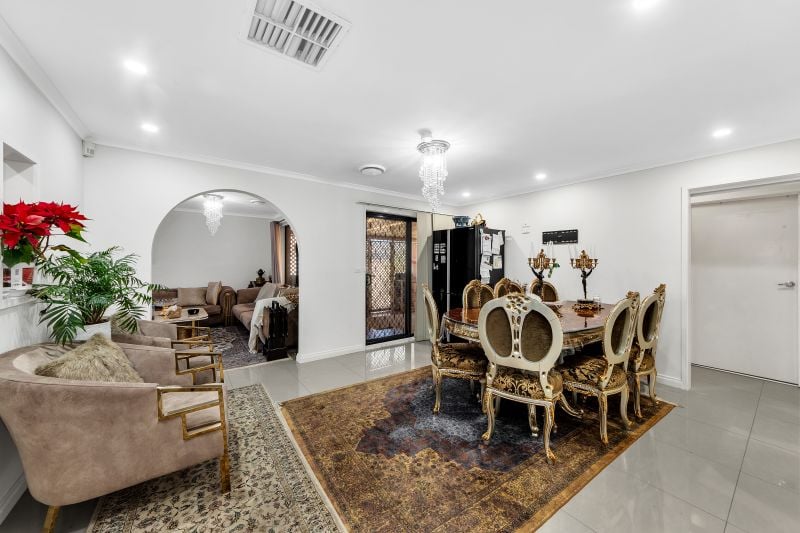 41 Grenda Drive, Mill Park