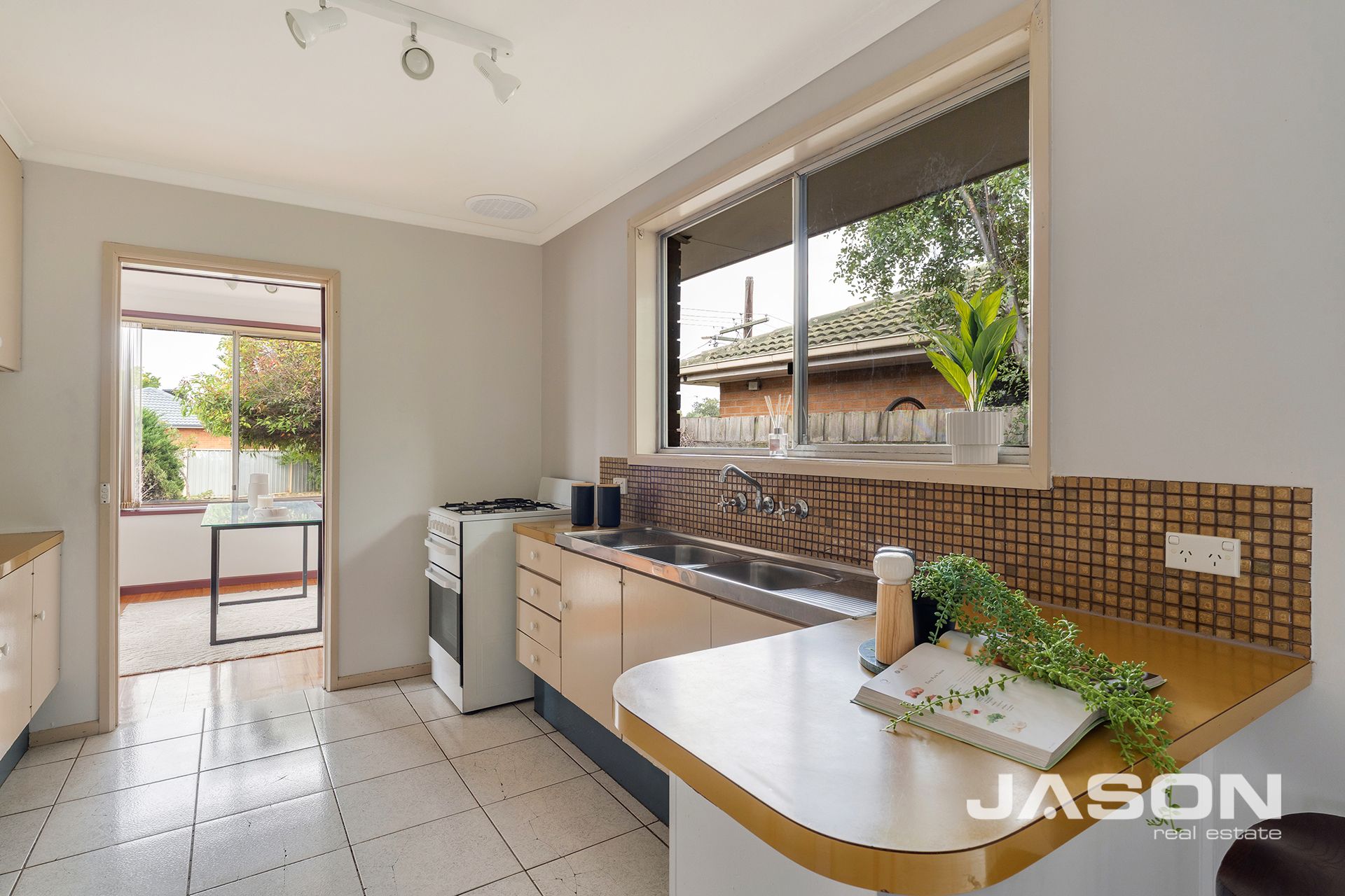 46 Wolverton Drive, 46 Wolverton Drive - Thumbnail 7
