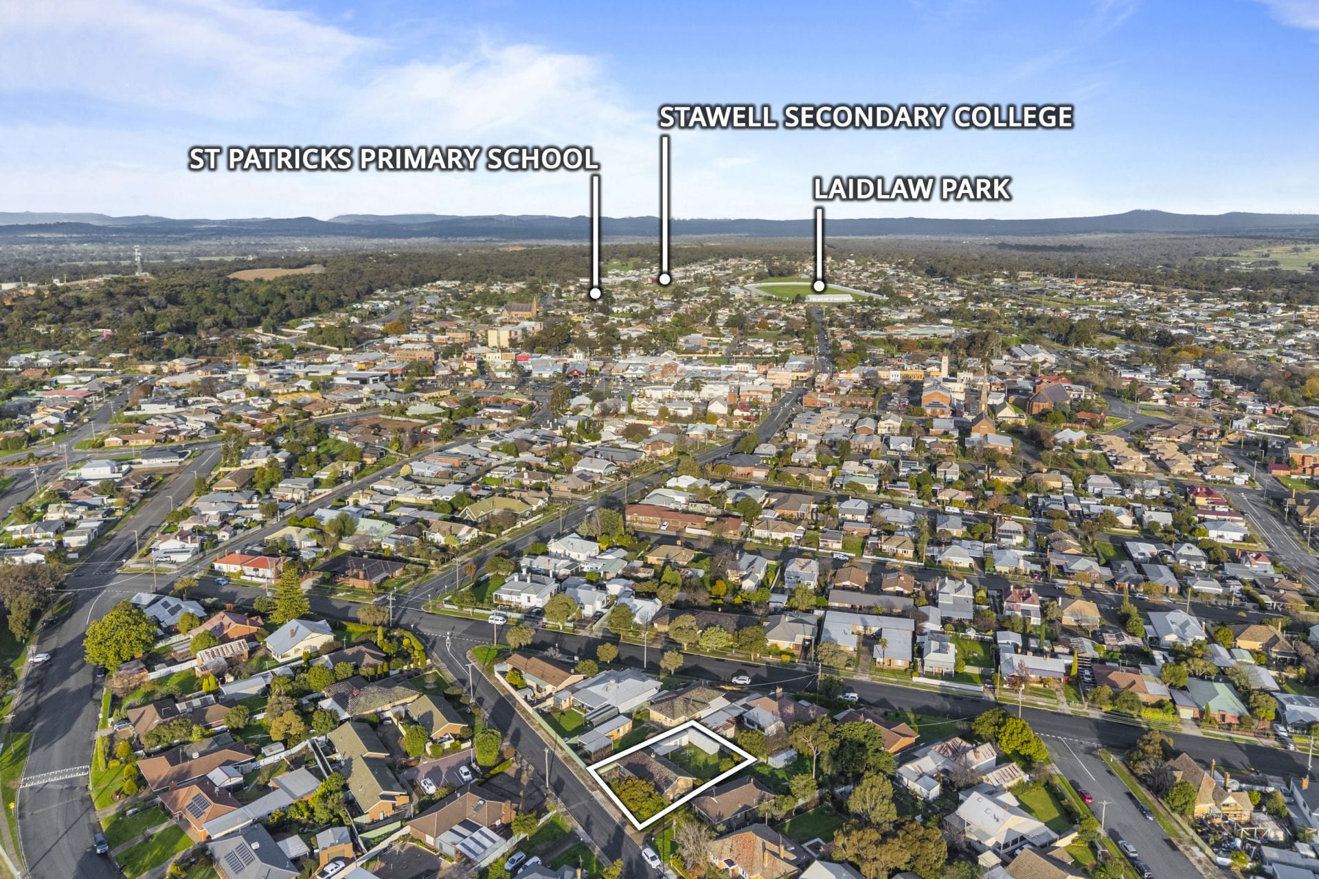 8 Mayes Street, Stawell, Stawell - Image 1