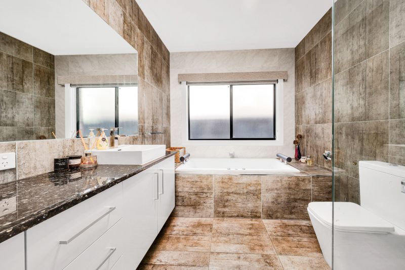 6 Baltic Grove, Epping