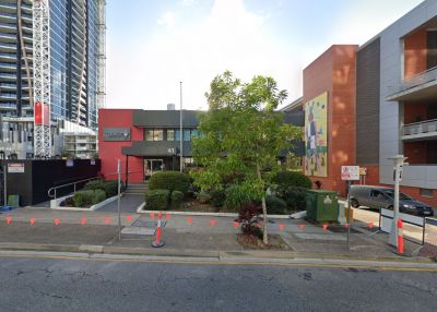 NEWLY REFURBISHED LEVEL 1 OFFICE