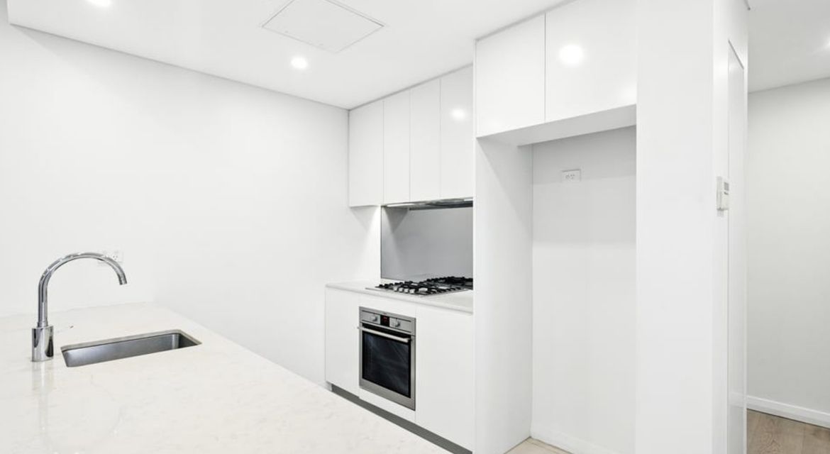 Ryde B5206/16 Constitution Road