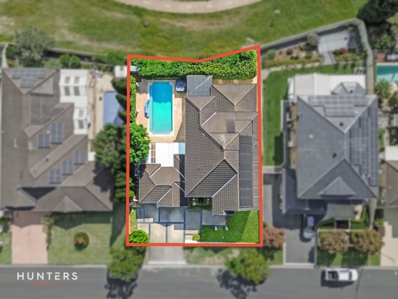 111 Chepstow Drive, Castle Hill